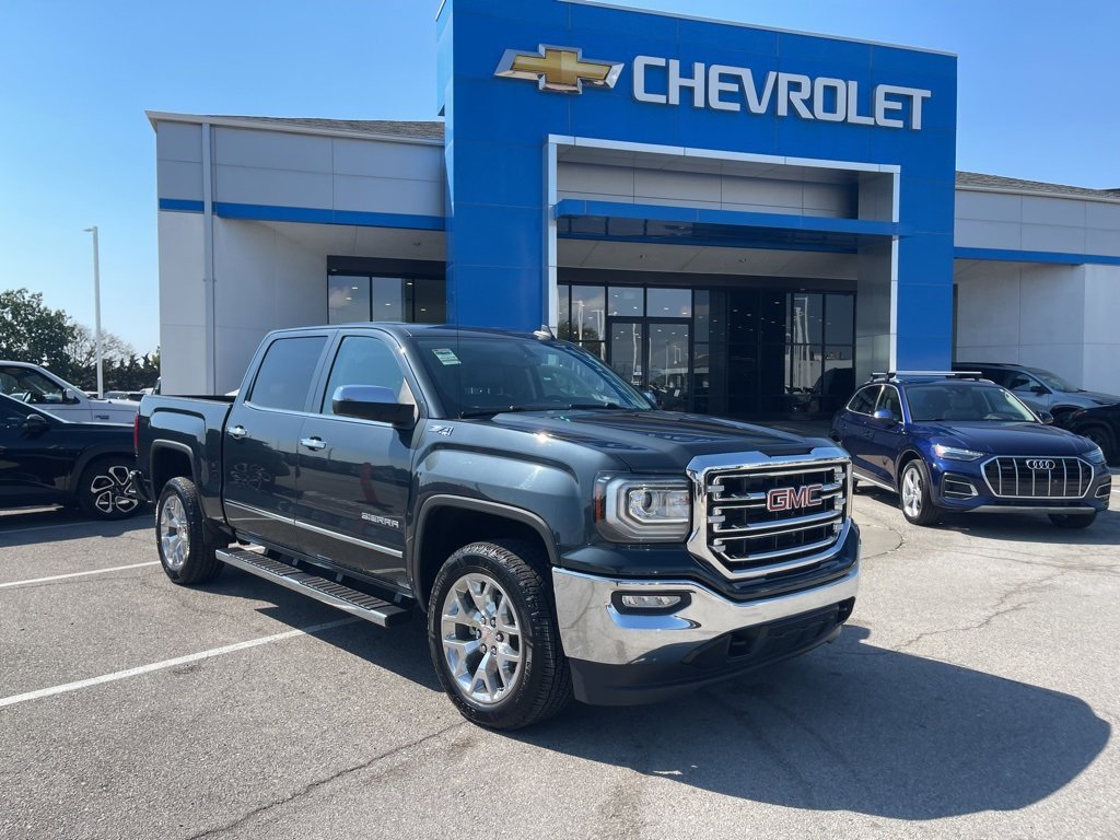 Used 2017 GMC Sierra 1500 SLT w/ SLT Premium Package