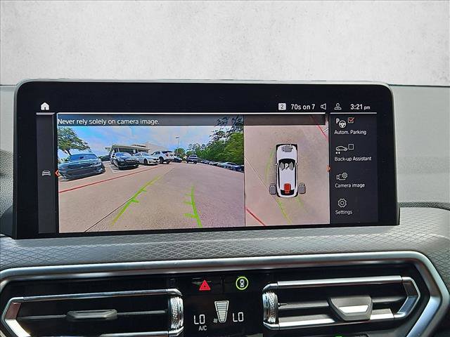 Used 2025 BMW X4 xDrive30i w/ Premium Package image 14