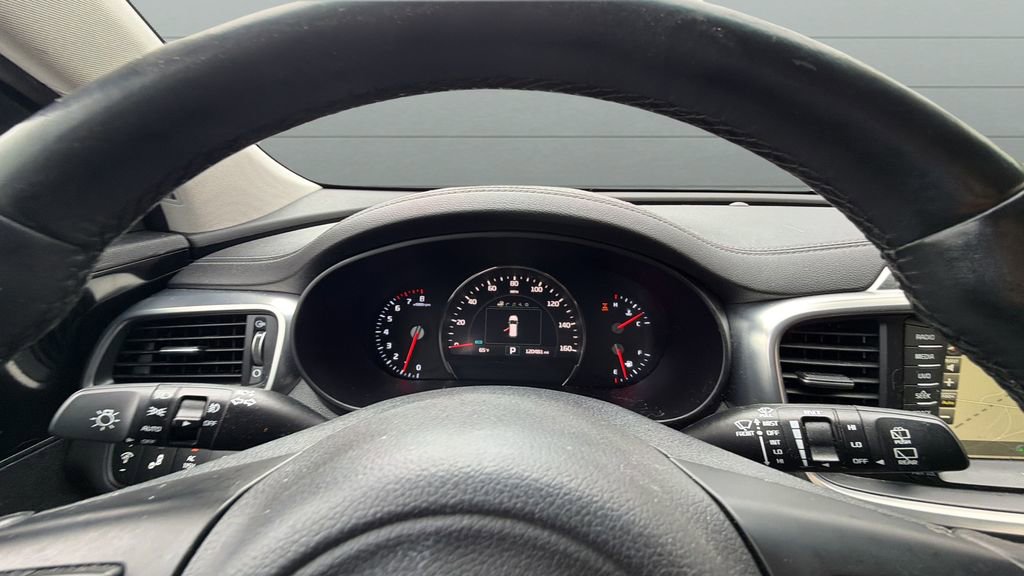 Used 2016 Kia Sorento SX image 25