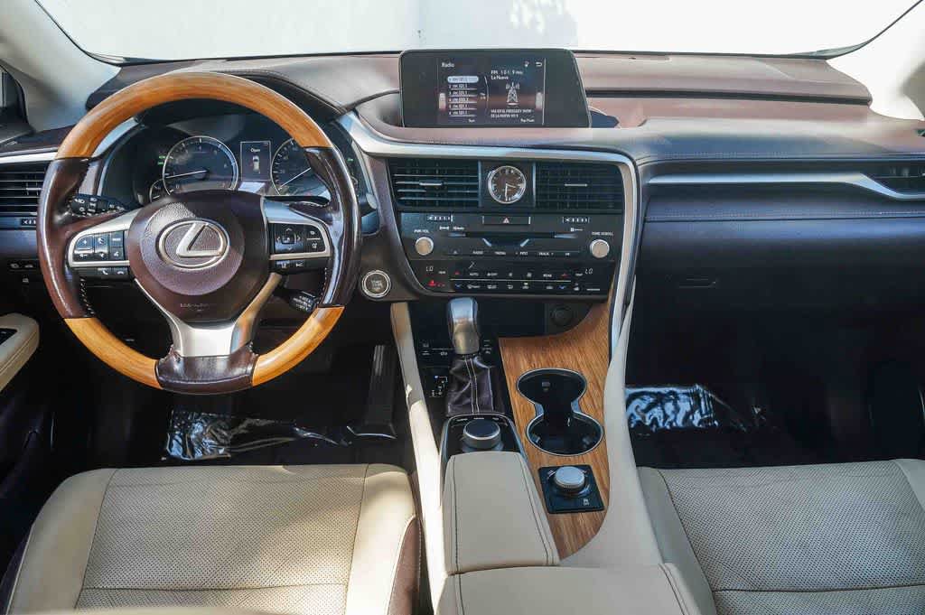Used 2018 Lexus RX 350L FWD w/ Premium Package image 12
