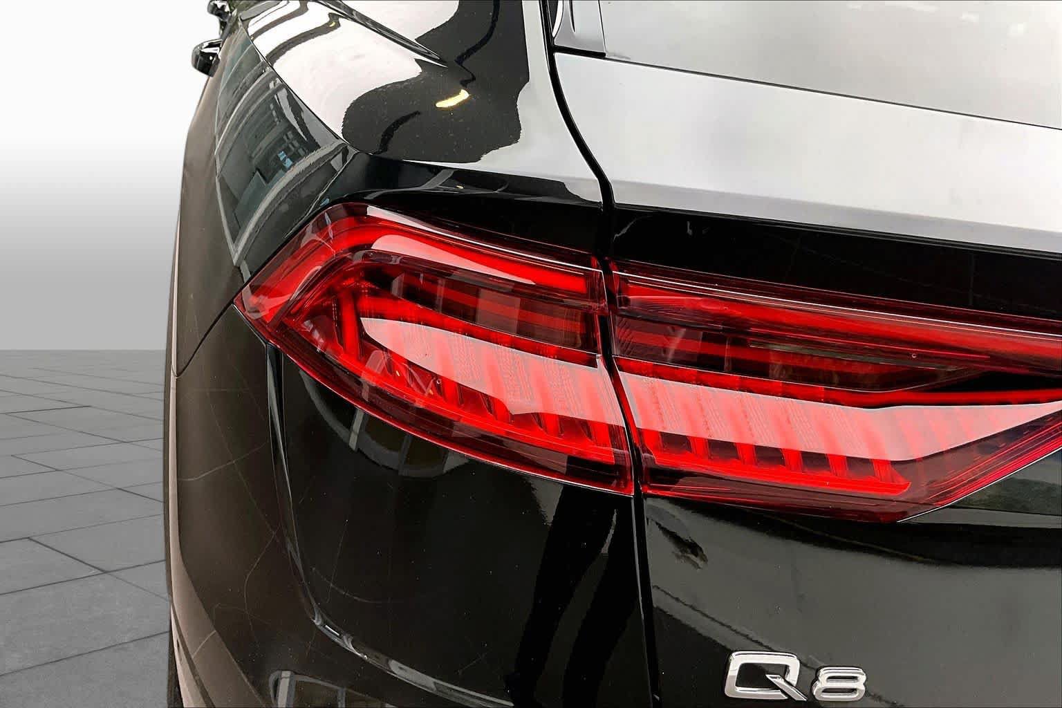 Used 2023 Audi Q8 Premium Plus AWD/4WD image 28