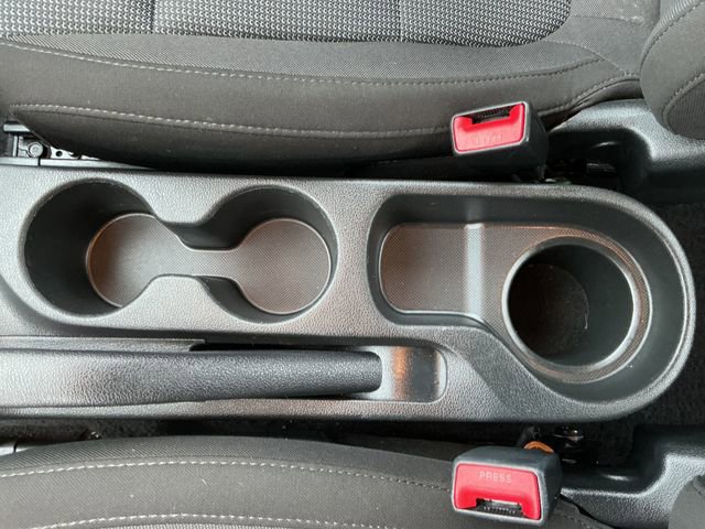 Used 2021 Hyundai Accent SE image 29