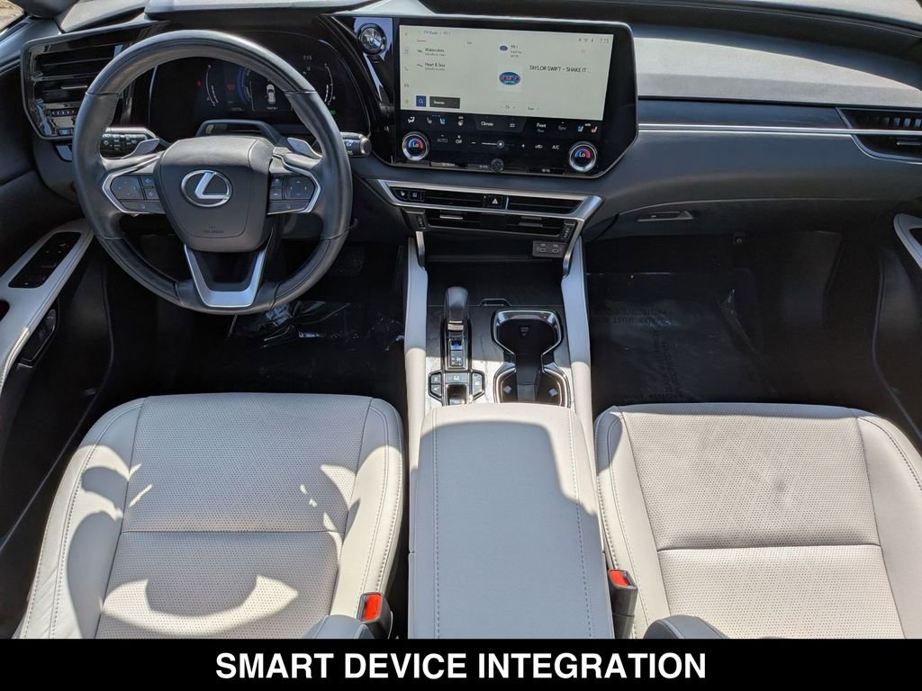 Used 2024 Lexus RX 350 w/ Convenience Package image 25