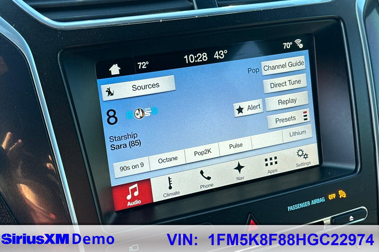 Used 2017 Ford Explorer Limited image 31