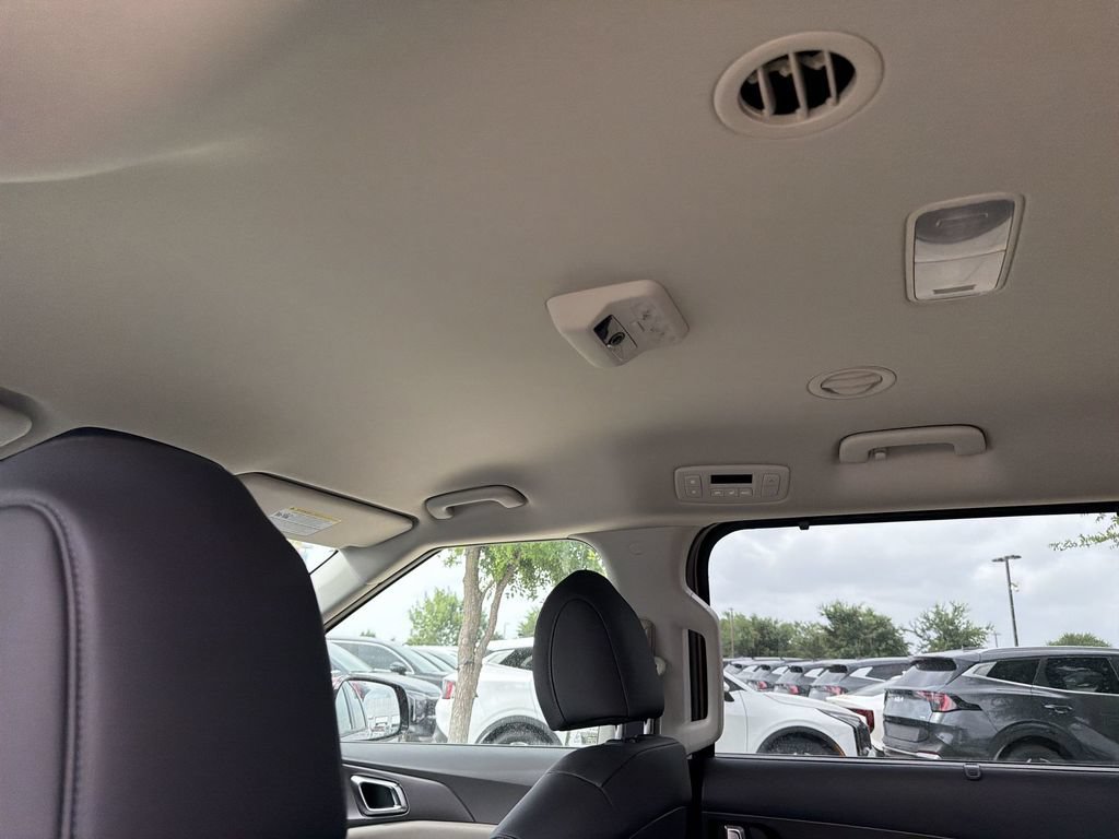 New 2026 Kia Carnival EX FWD image 16