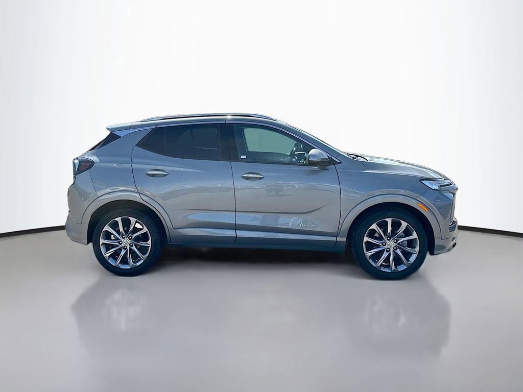 Used 2025 Buick Encore GX Avenir w/ Avenir Technology Package FWD image 8