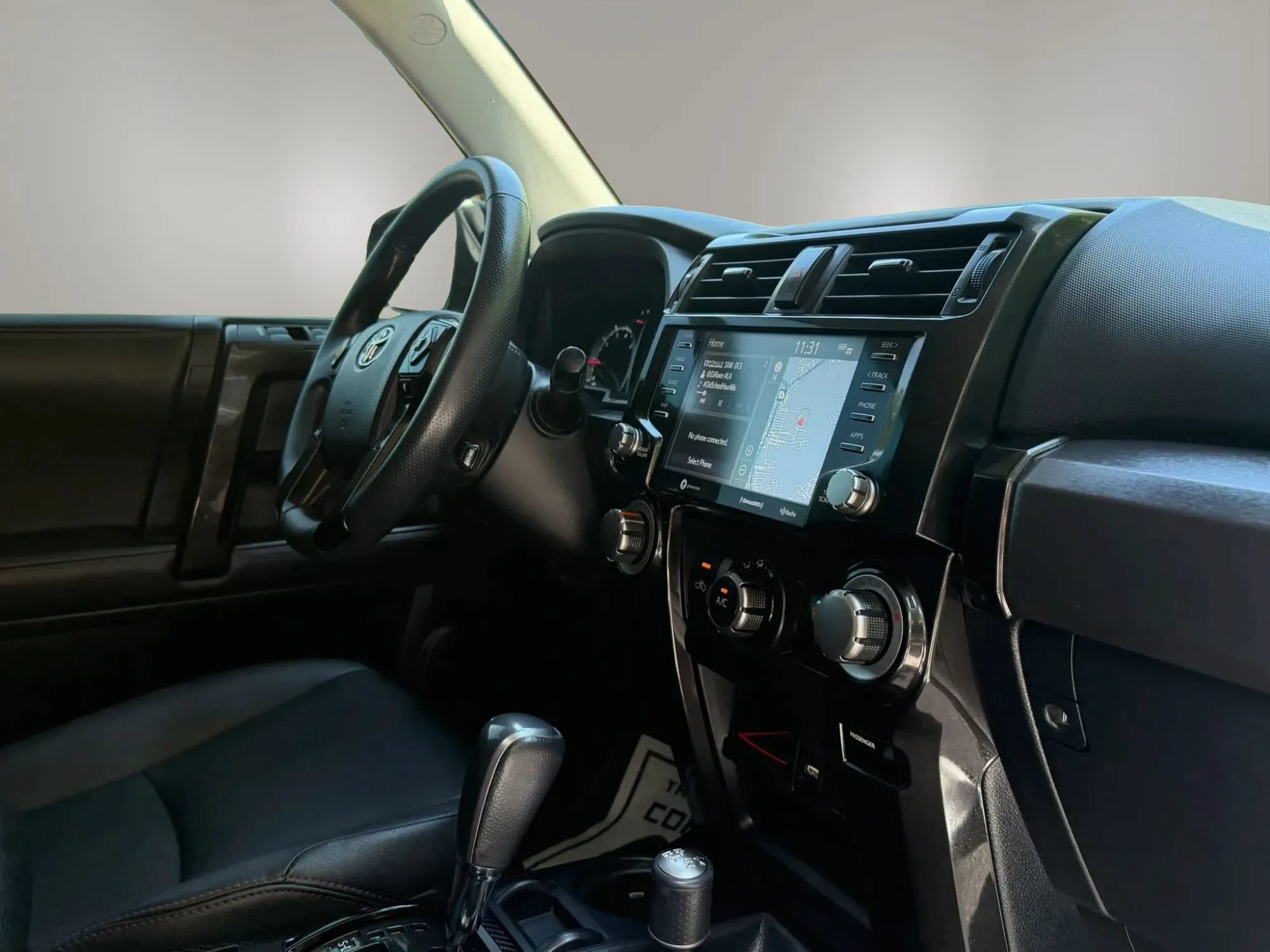 Used 2020 Toyota 4Runner Venture w/ Moonroof Package AWD/4WD image 20