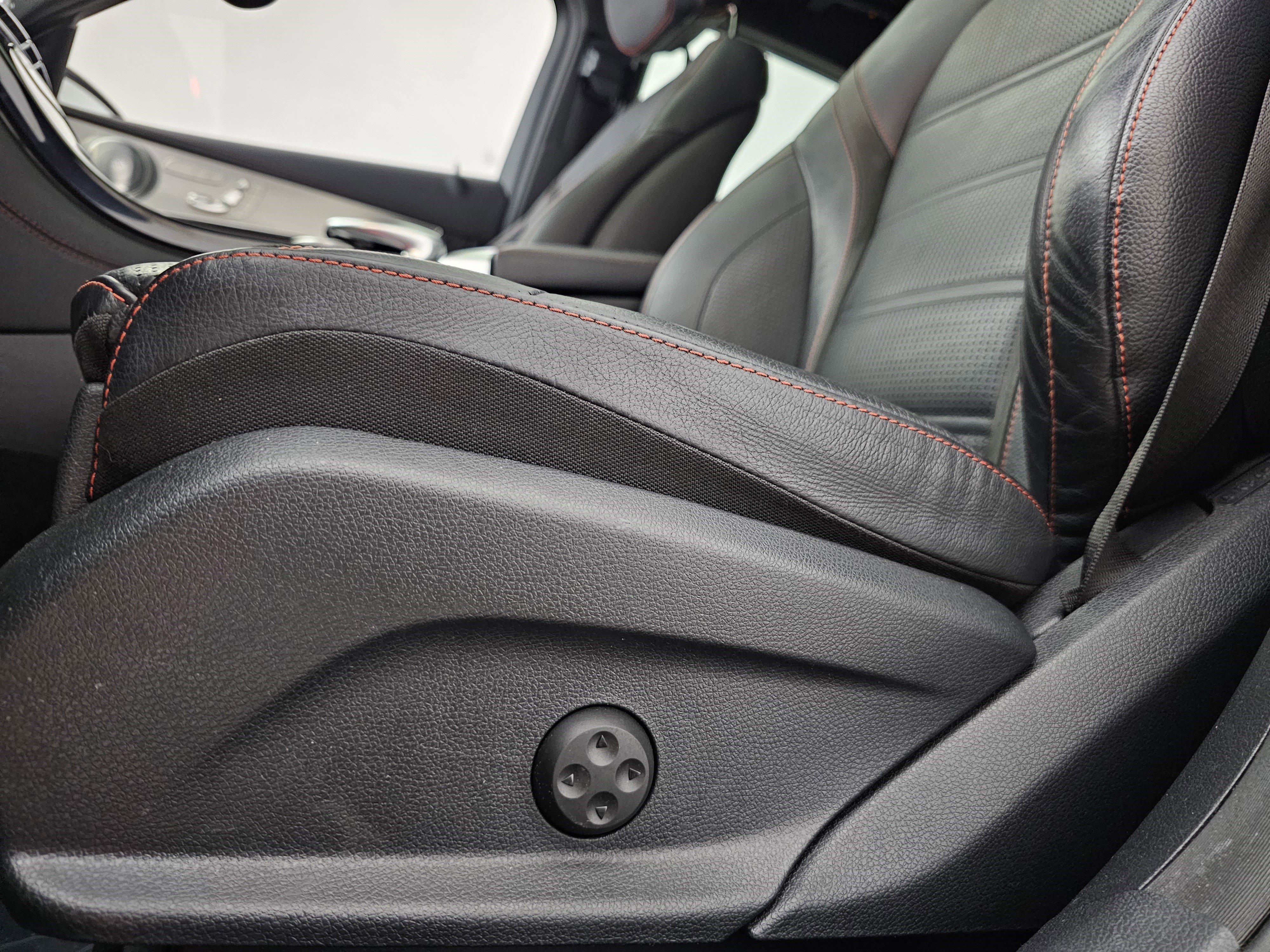 Used 2018 Mercedes-Benz GLC 43 AMG 4MATIC Coupe image 10