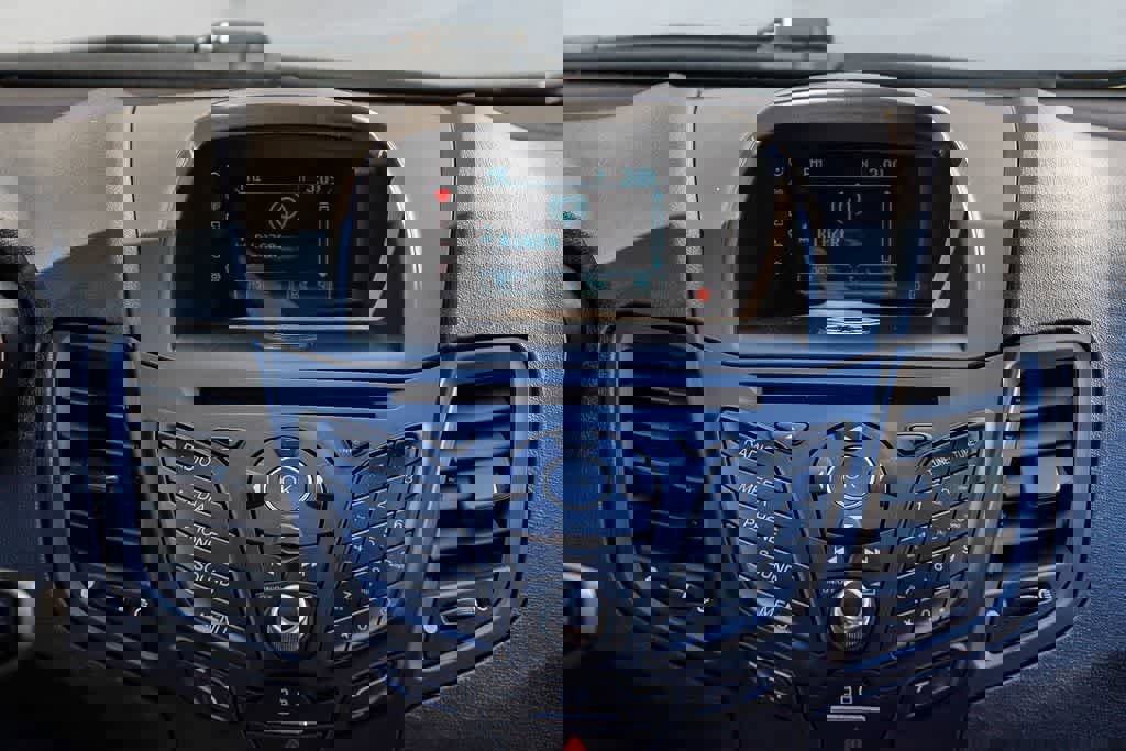 Used 2017 Ford Fiesta SE FWD image 14