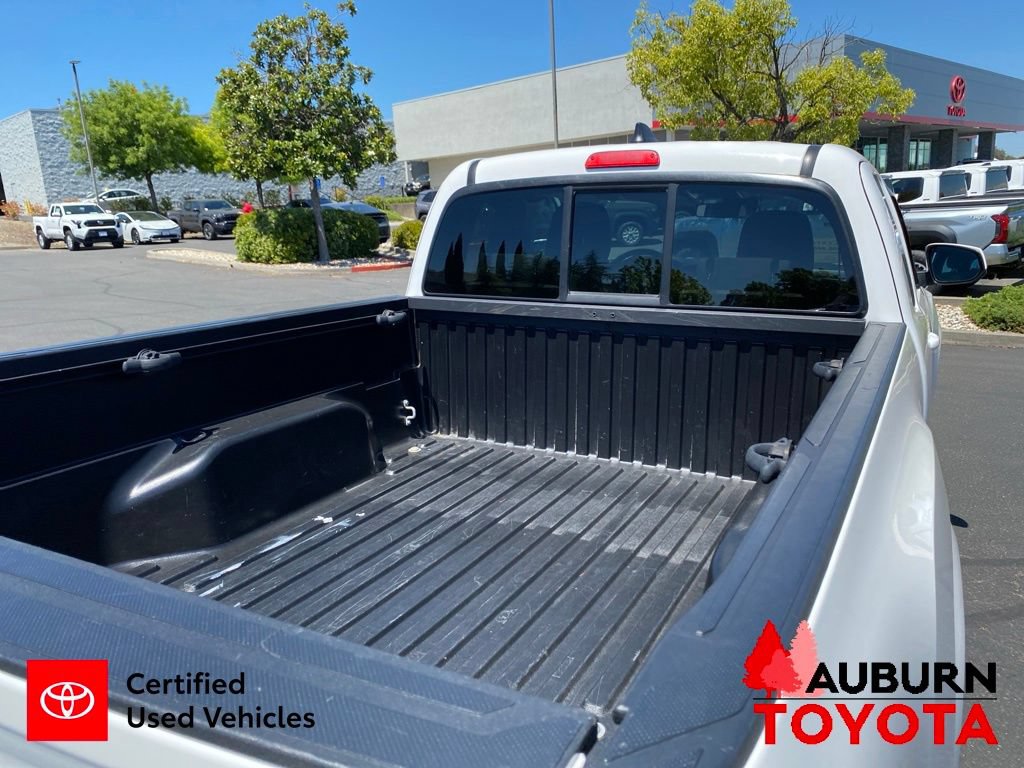 Certified 2021 Toyota Tacoma SR w/ SR Convenience Package AWD/4WD image 12