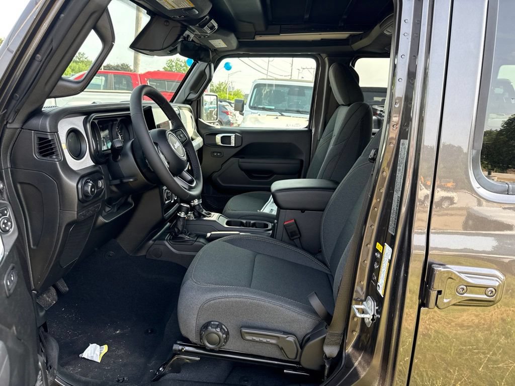 New 2026 Jeep Wrangler Unlimited Sport AWD/4WD image 16