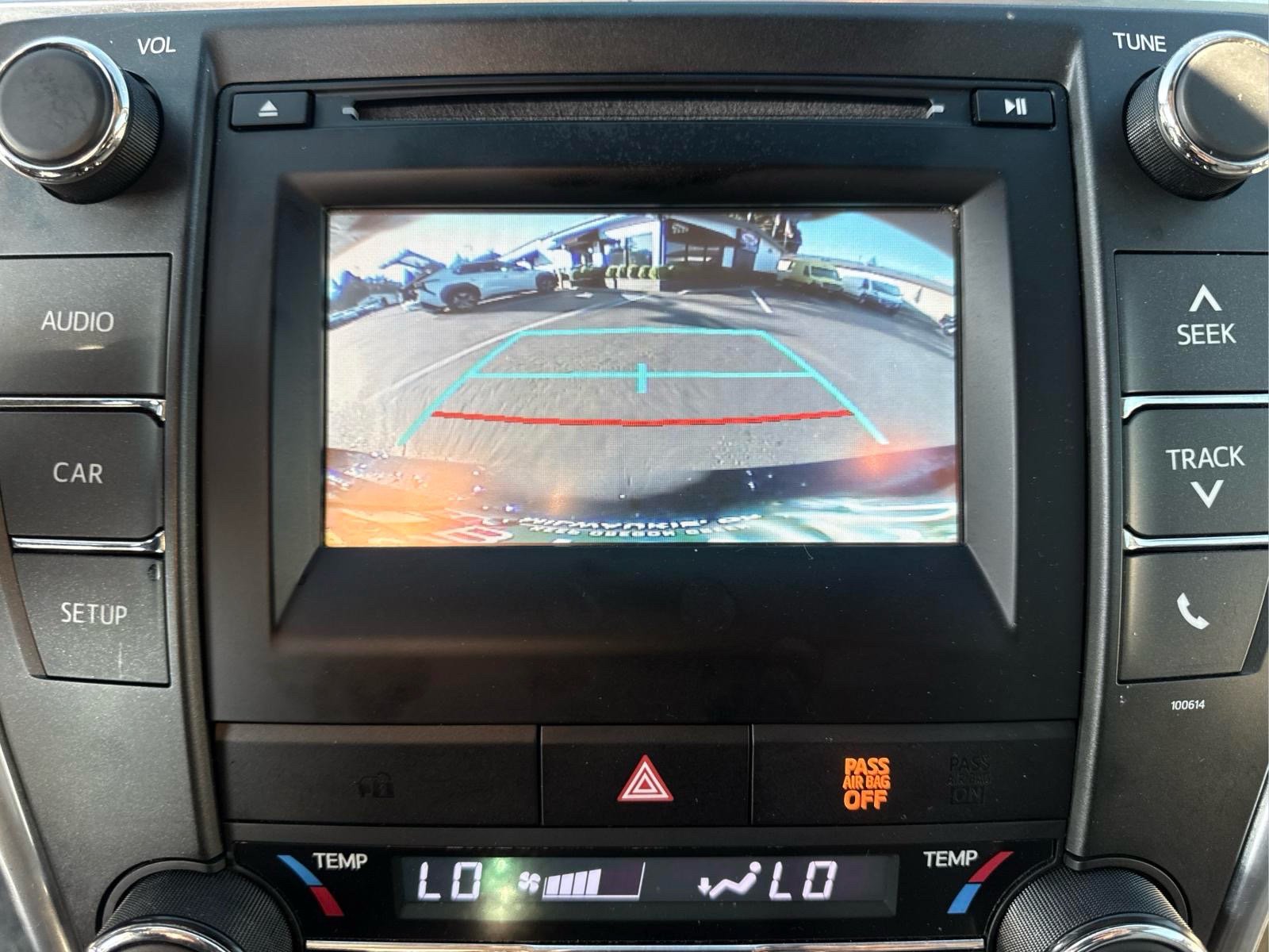 Used 2017 Toyota Camry XLE FWD image 21