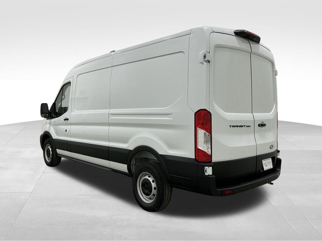 New 2026 Ford Transit 250 148 Medium Roof RWD image 3