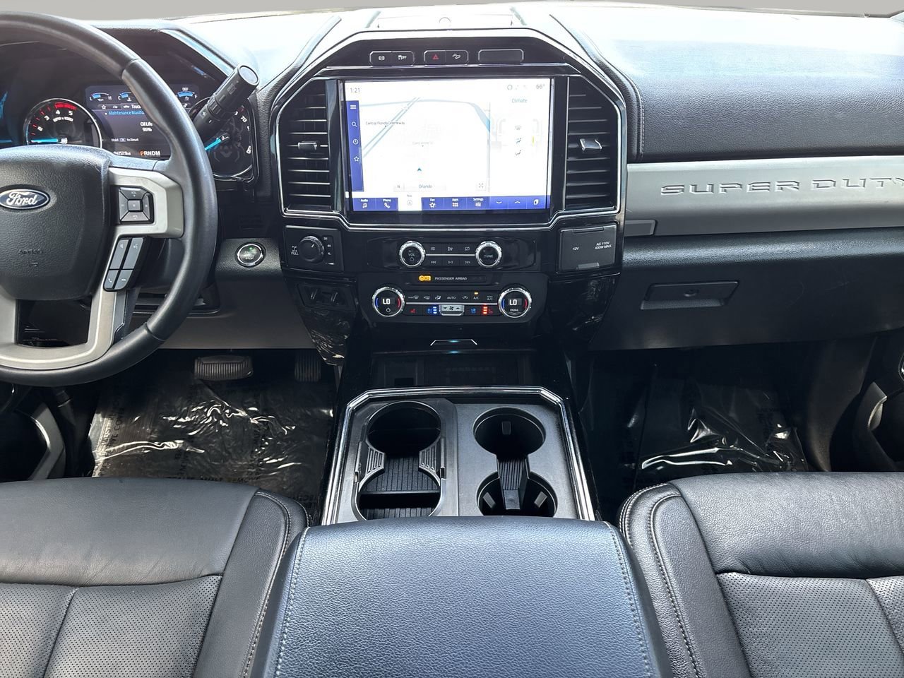 Used 2022 Ford F250 Lariat w/ Black Appearance Package image 13