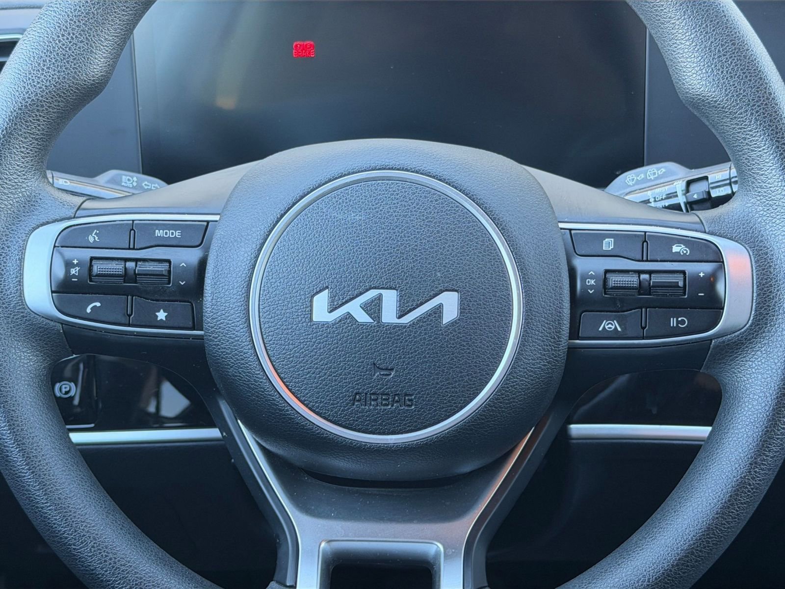 Used 2025 Kia Sportage LX FWD image 27