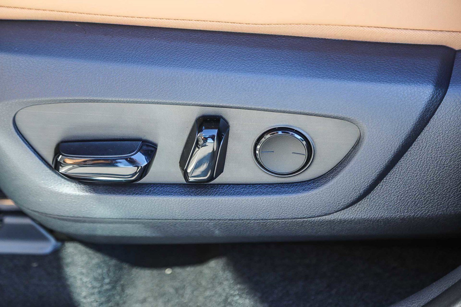 New 2026 Lexus NX 350 AWD w/ Premium Package image 19