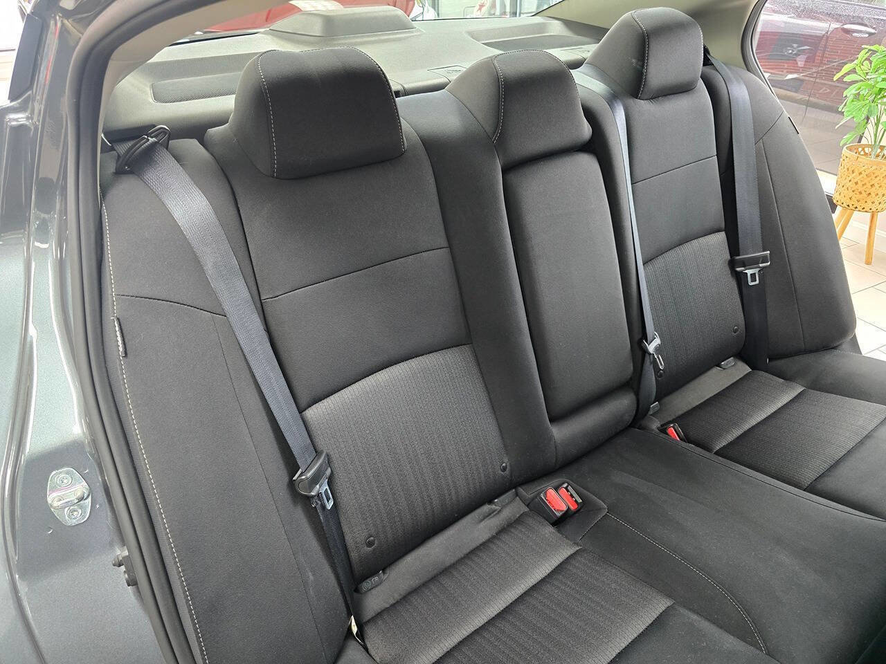 Used 2023 Nissan Altima 2.5 SV w/ SV Premium Package FWD image 32