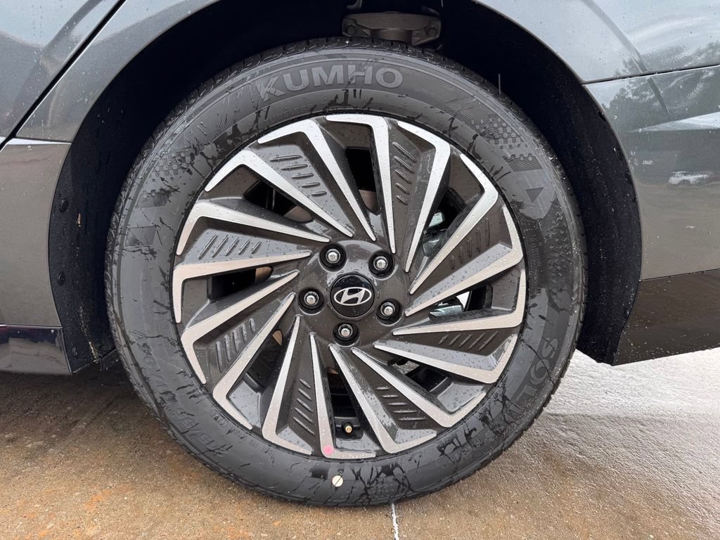 New 2026 Hyundai Sonata SEL FWD image 25