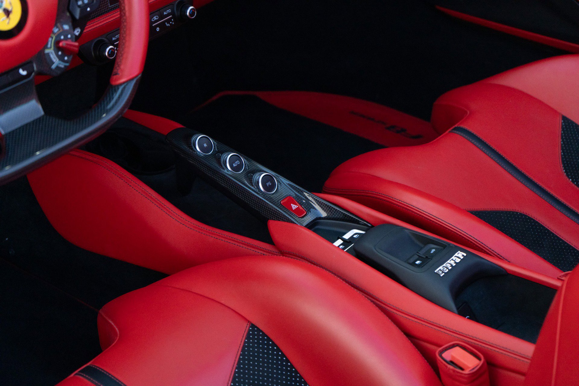 Used 2023 Ferrari F8 Tributo image 21