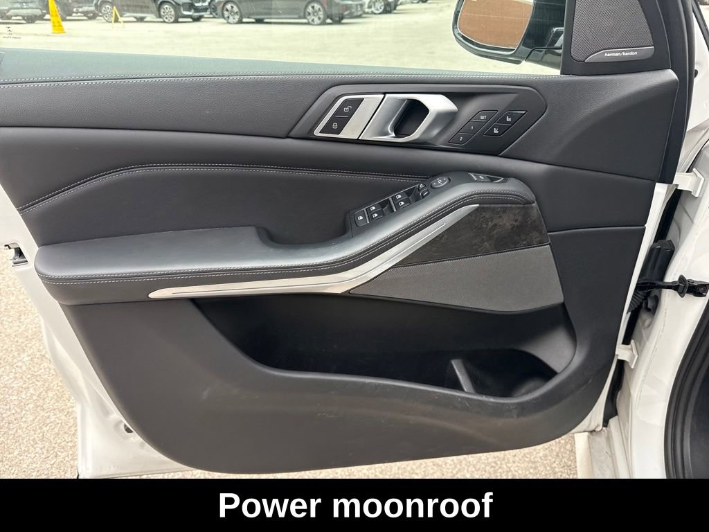 Used 2023 BMW X5 M50i w/ Climate Comfort Package image 15