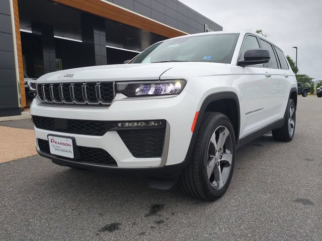 New 2026 Jeep Grand Cherokee L Limited AWD/4WD image 8