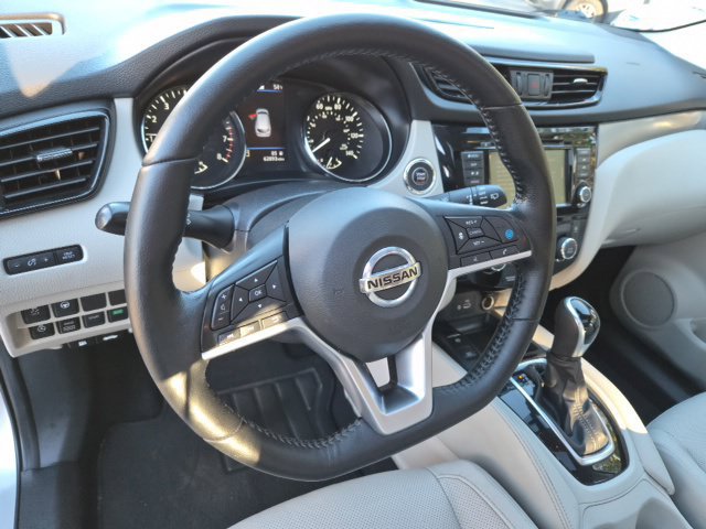 Used 2020 Nissan Rogue Sport SL w/ Premium Package AWD/4WD image 18