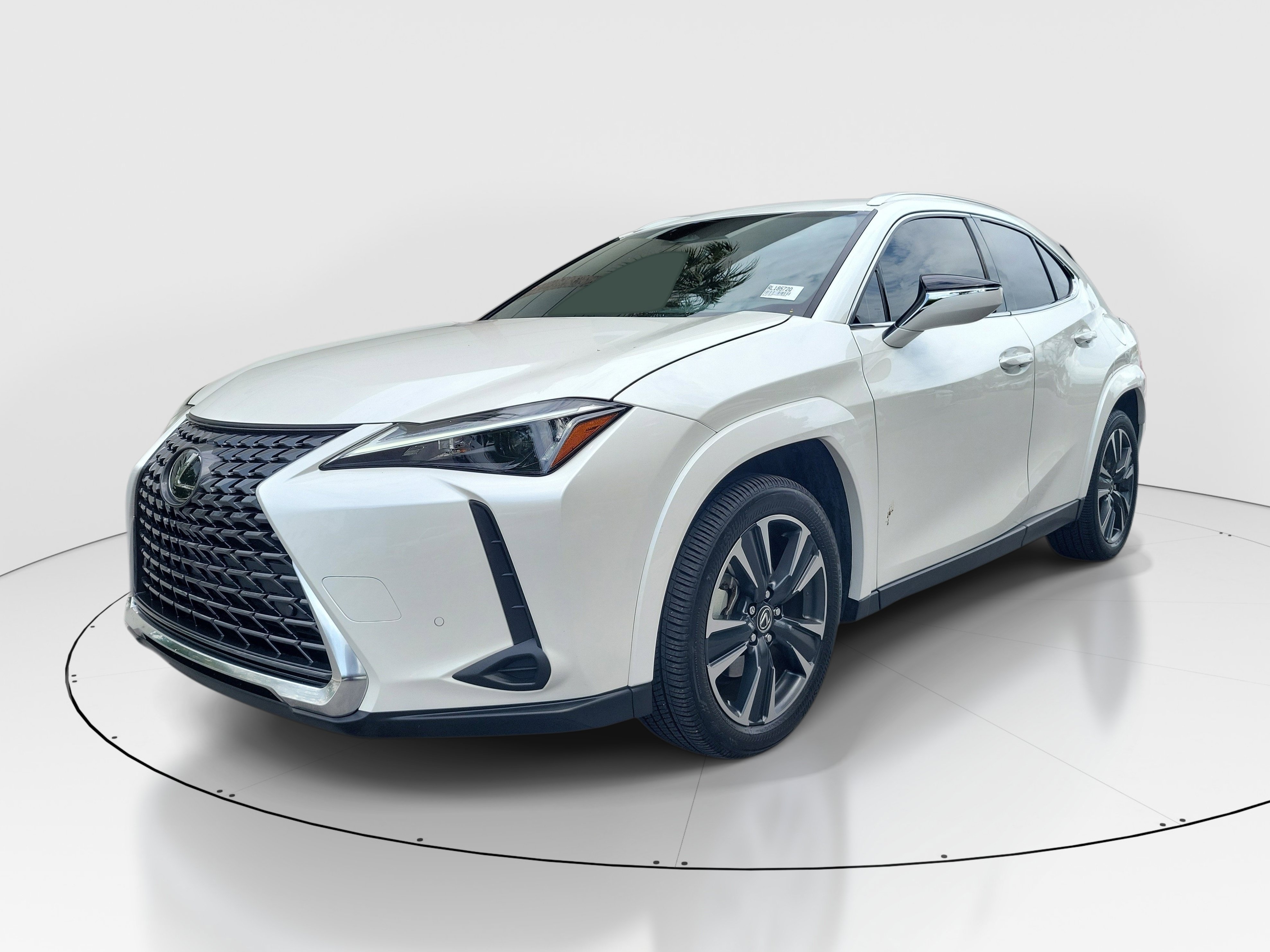 Used 2025 Lexus UX 300h FWD w/ Accessory Package (Z2) image 3