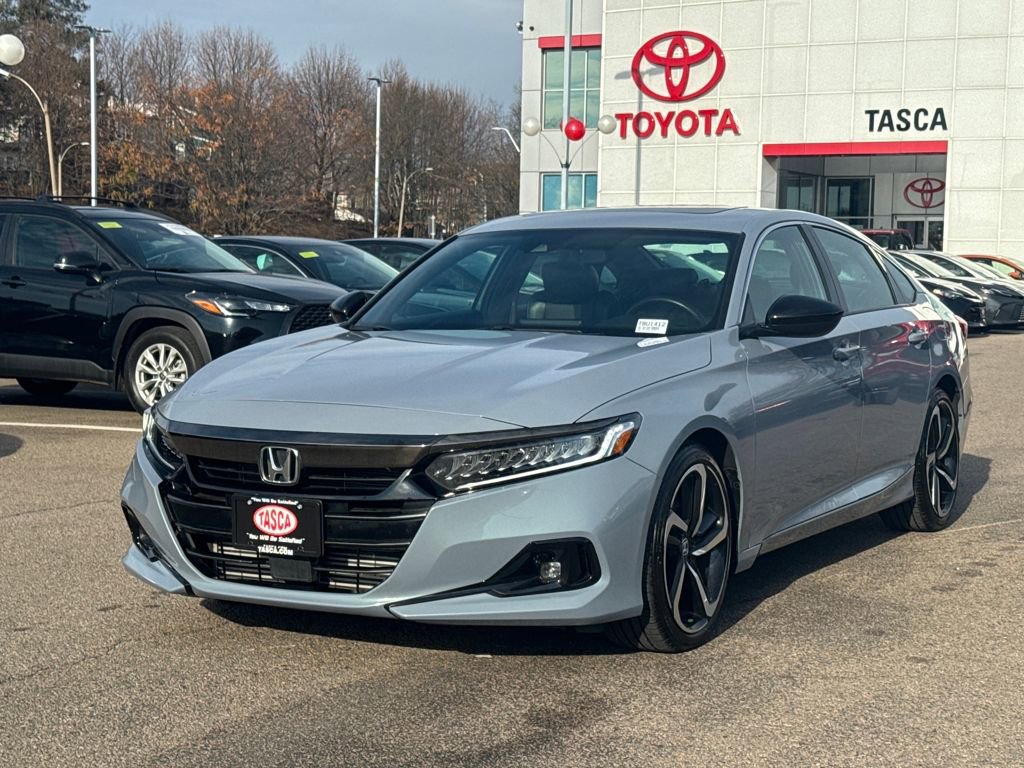 Used 2022 Honda Accord Sport image 3