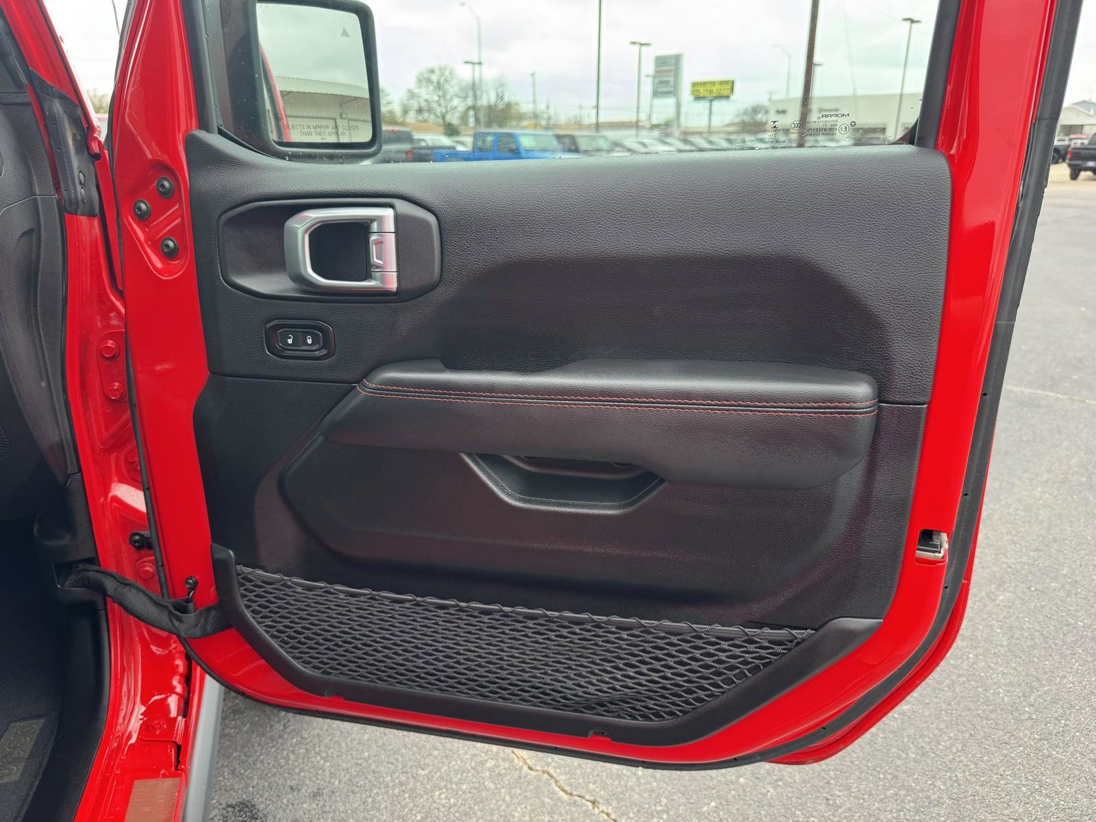 Used 2021 Jeep Wrangler Unlimited Rubicon image 35