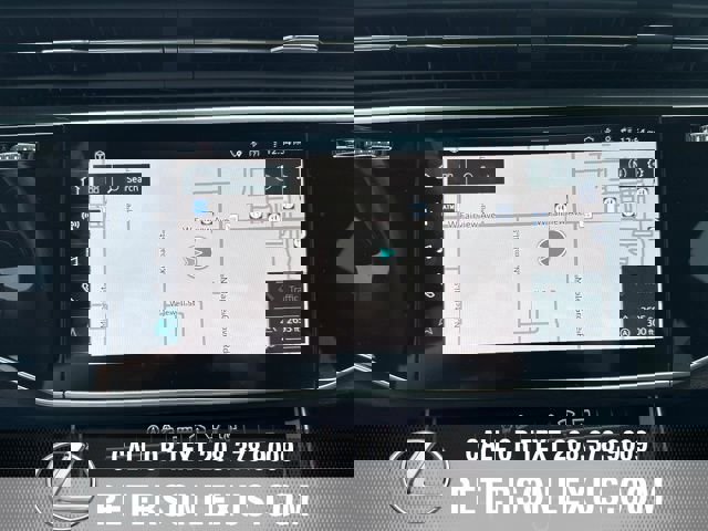 Used 2021 Audi Q8 Prestige w/ Prestige Package image 17