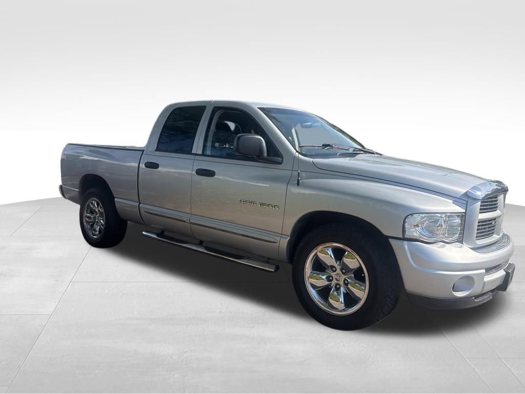 Used 2004 Dodge Ram 1500 Truck SLT w/ Quad Cab Value Group image 4