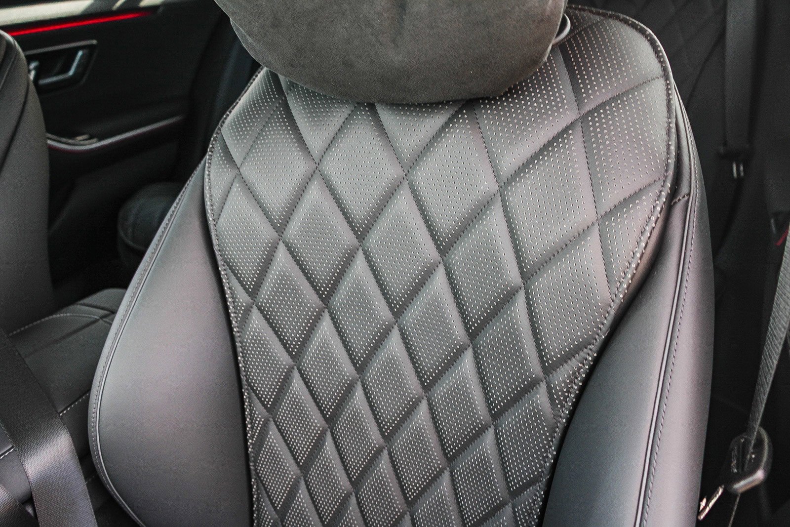 New 2024 Mercedes-Benz S 580 4MATIC Sedan image 23