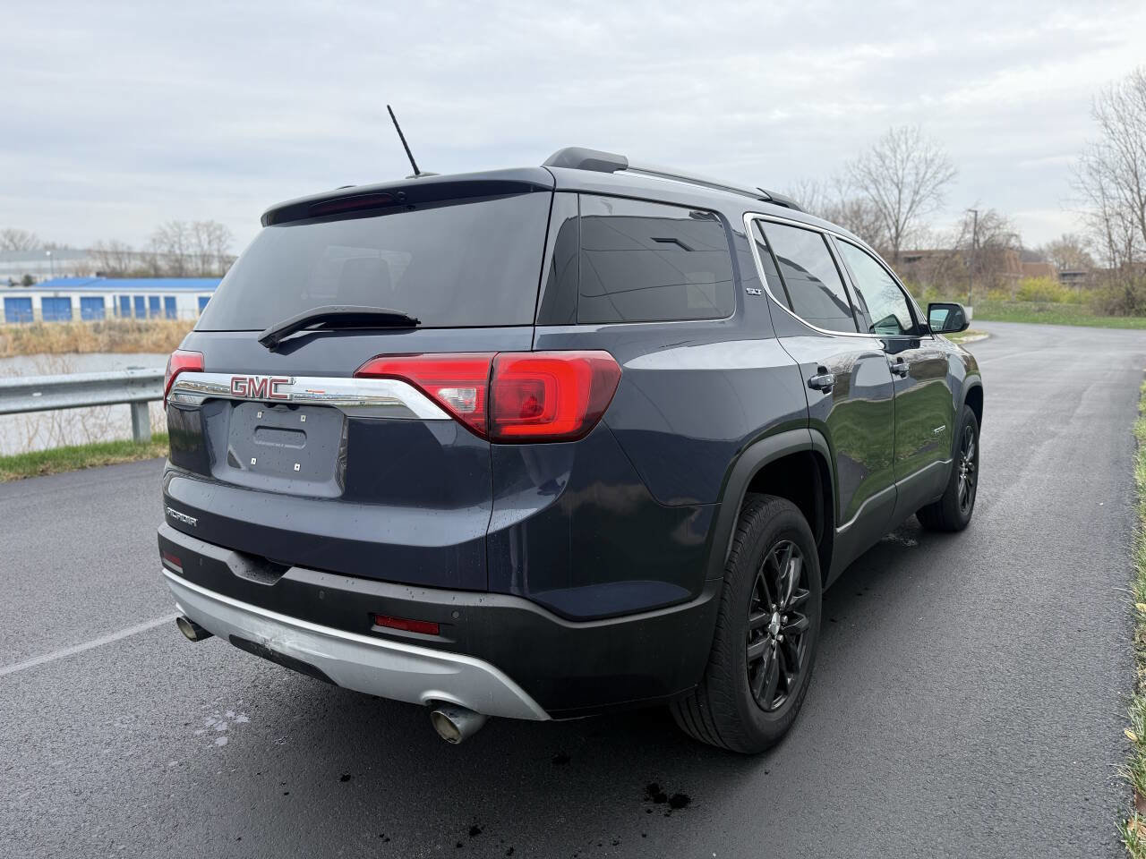 Used 2019 GMC Acadia SLT w/ LPO, Floor Liner Package image 5