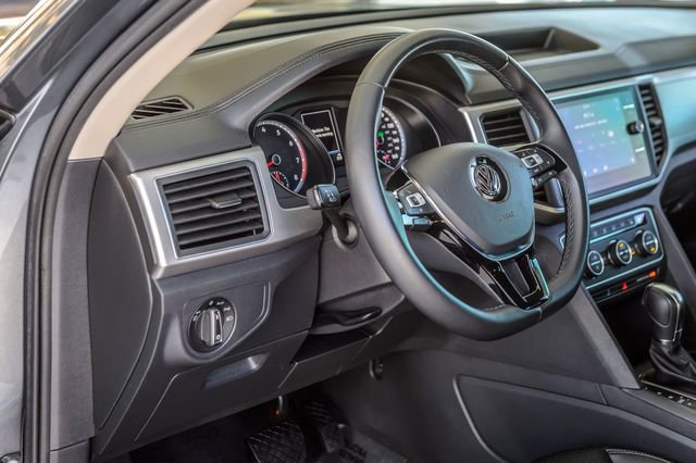 Used 2019 Volkswagen Atlas SE w/ Towing Package image 26