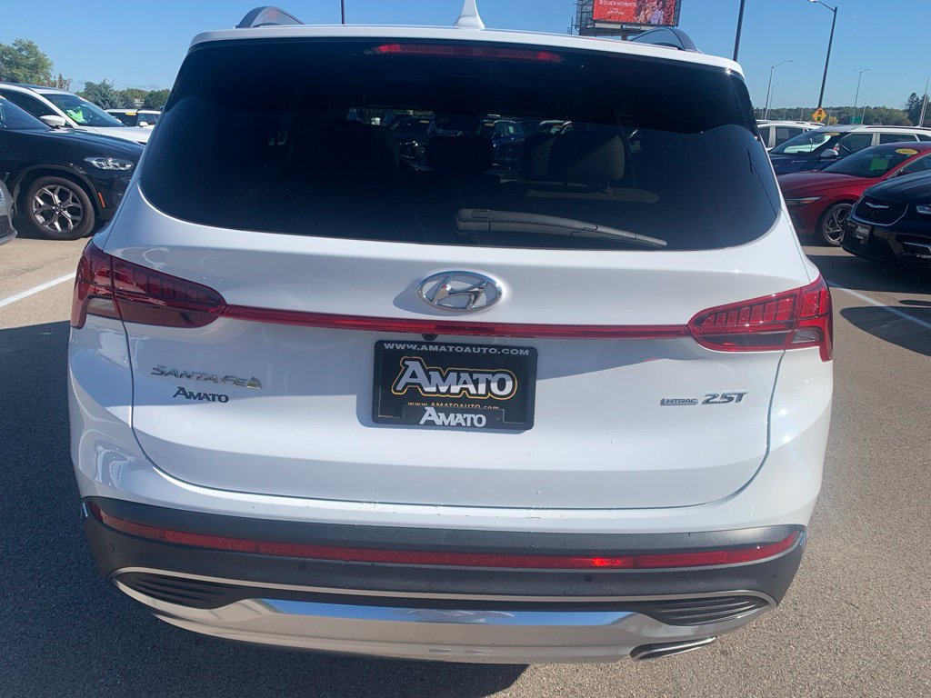 Certified 2023 Hyundai Santa Fe Limited AWD/4WD image 4