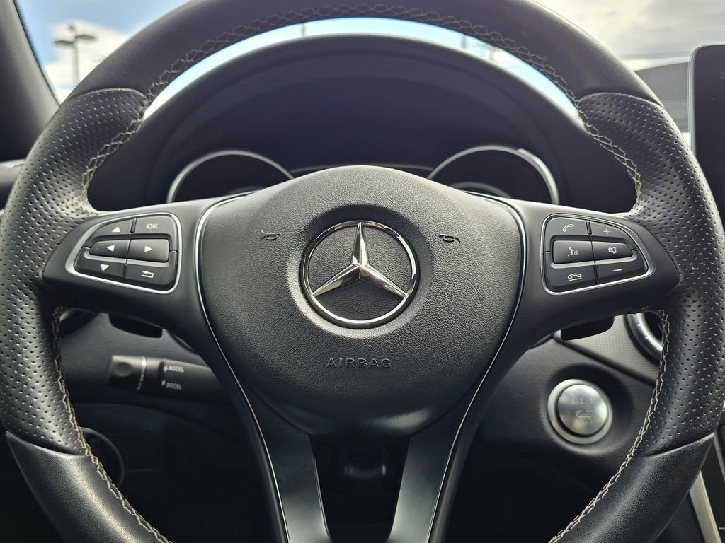 Used 2018 Mercedes-Benz CLA 250 4MATIC image 23