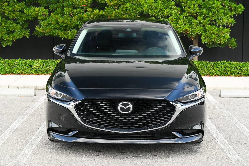 Used 2019 MAZDA MAZDA3 Sedan w/ Select Package FWD image 2