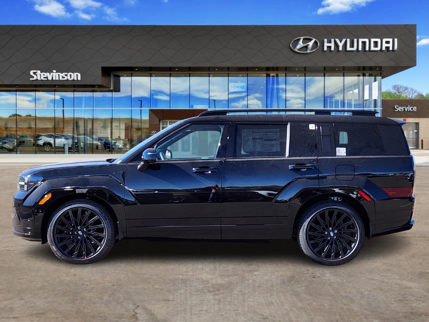 New 2026 Hyundai Santa Fe Calligraphy image 2