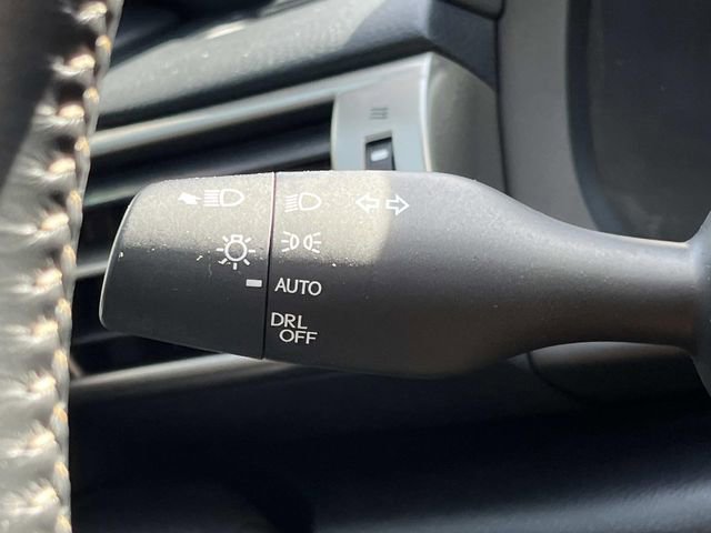 Used 2015 Lexus IS 350 w/ F-Sport Package image 40