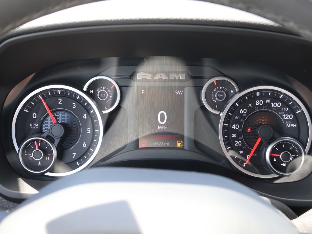 Used 2026 RAM 2500 Big Horn AWD/4WD image 29