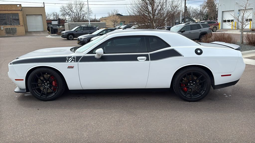 Used 2018 Dodge Challenger T/A RWD image 8