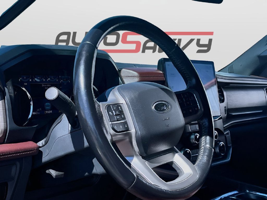 Used 2024 Ford Expedition Limited AWD/4WD image 9