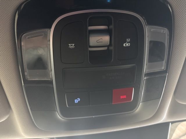 Used 2024 Hyundai Sonata SEL w/ Convenience Package FWD image 25