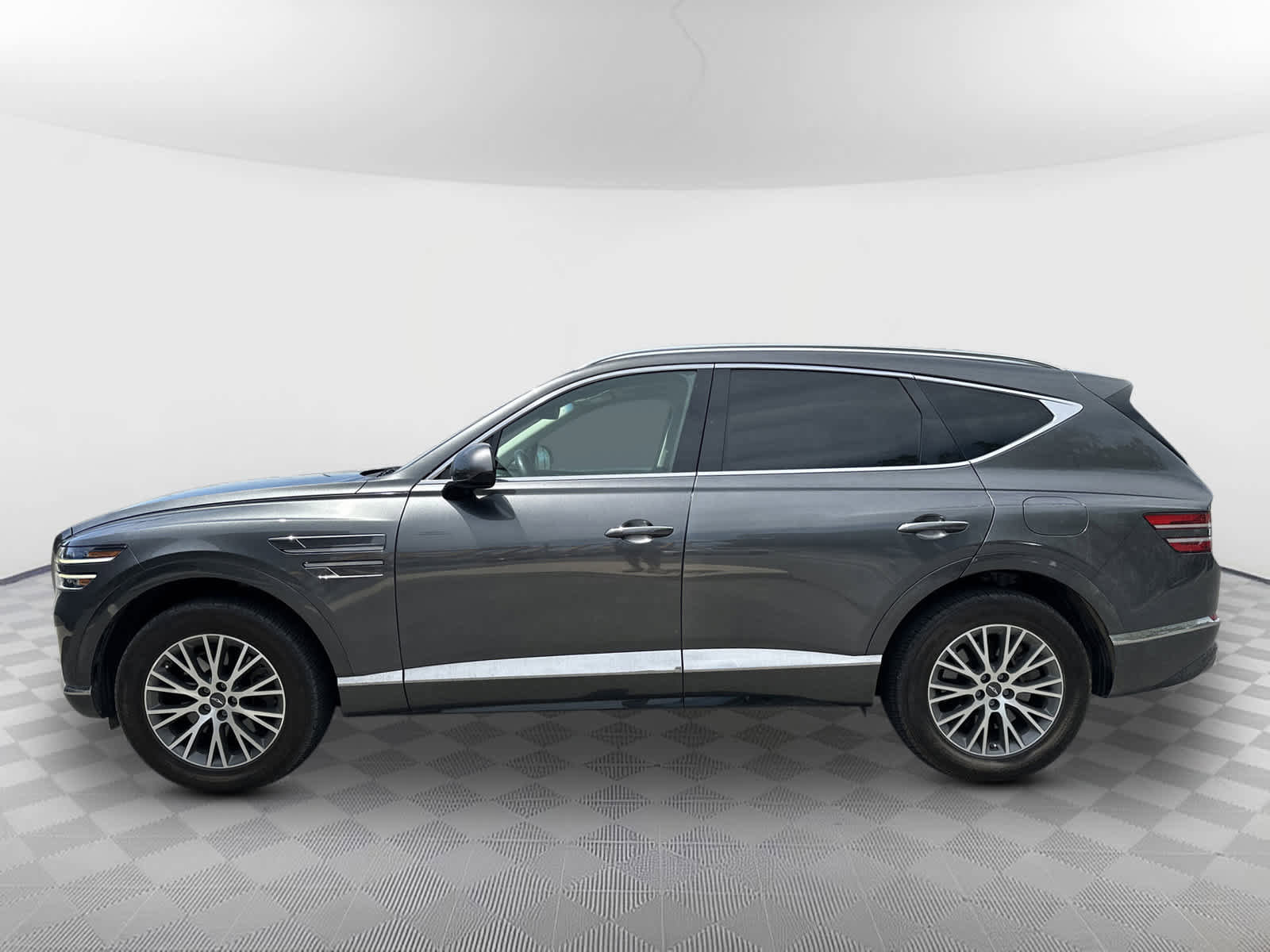 Used 2022 Genesis GV80 2.5T image 4