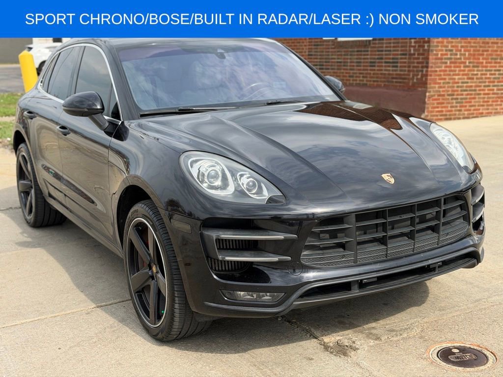 Used 2016 Porsche Macan Turbo image 3
