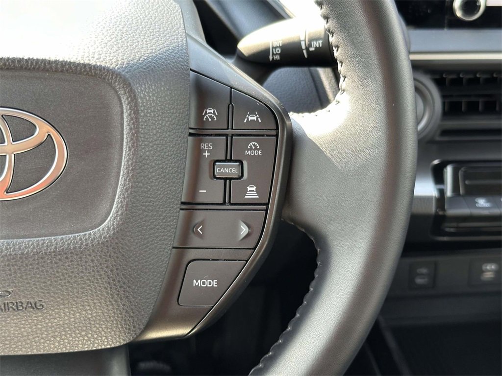 Used 2024 Toyota Prius LE image 10