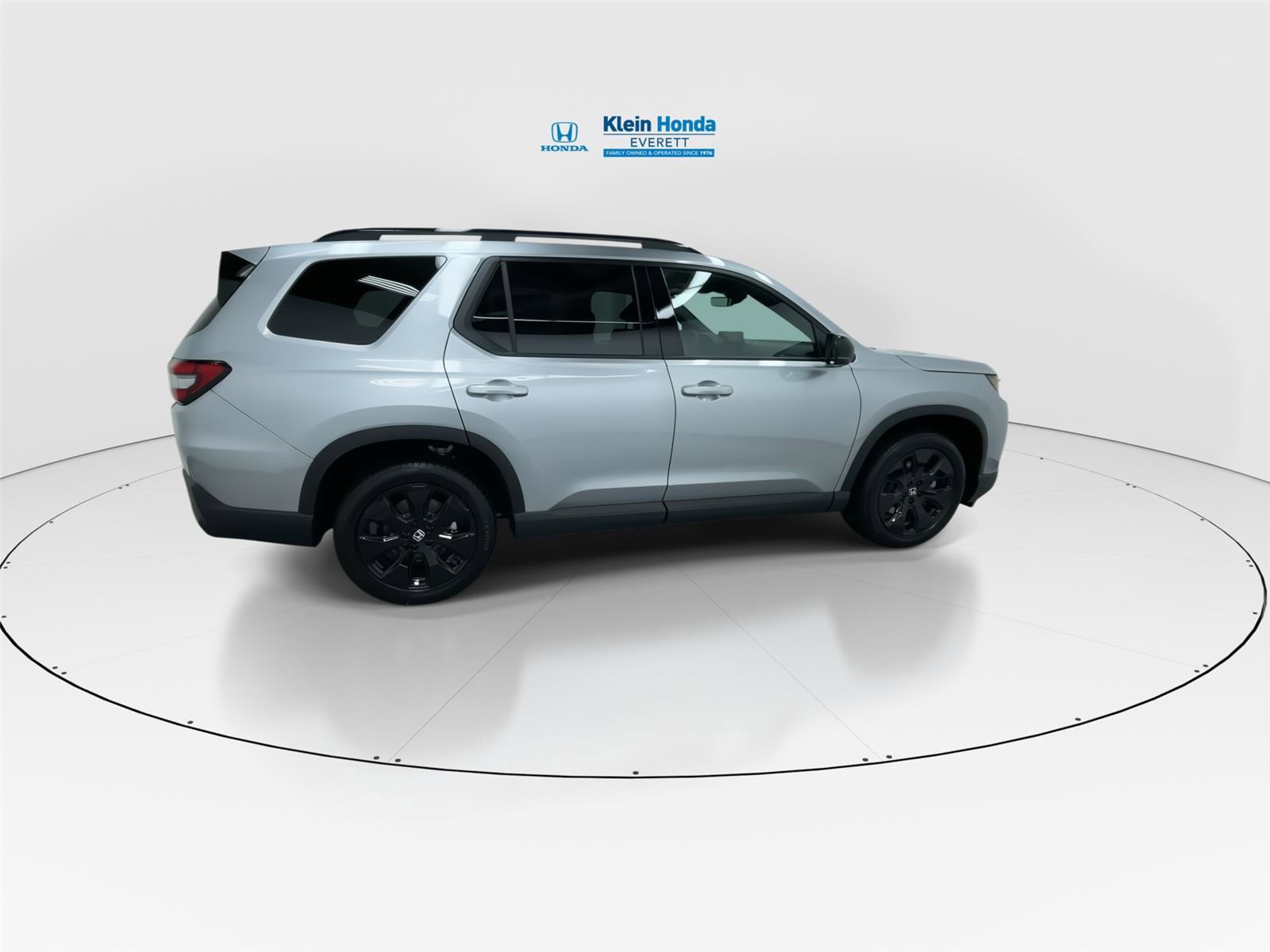 New 2026 Honda Pilot Black Edition image 3