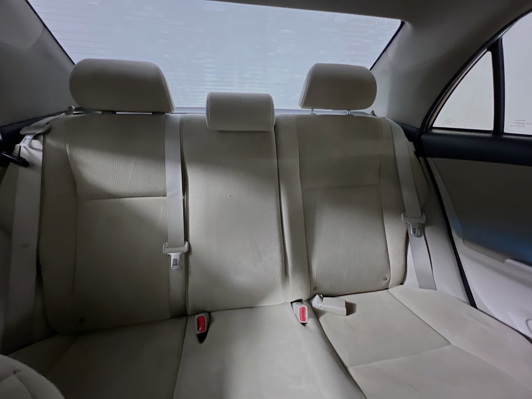 Used 2012 Toyota Corolla LE image 31