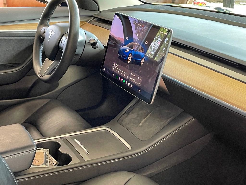 Used 2022 Tesla Model 3 Long Range AWD/4WD image 23