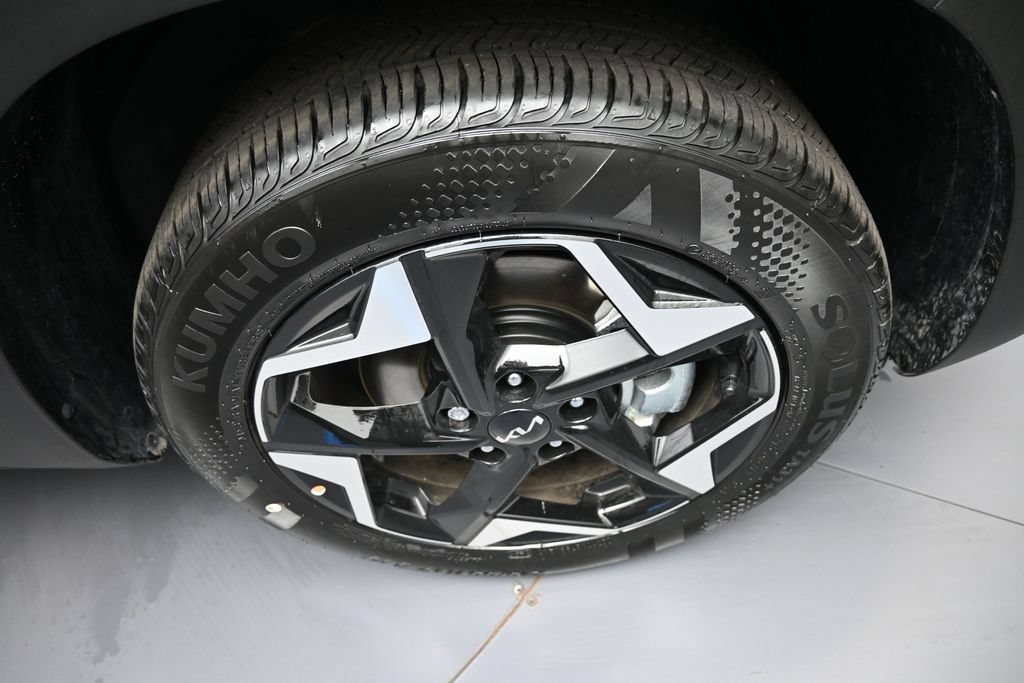 New 2026 Kia Seltos S AWD/4WD image 13